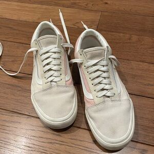 Vans Old Skool Women's Sneakers